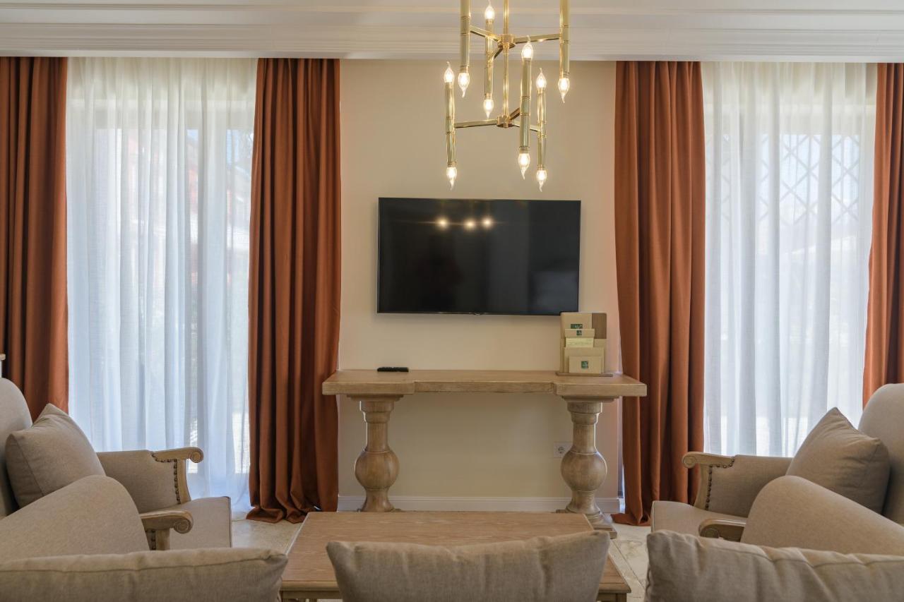 Villas For 4 Or 6 Adults In Therma Village Kranevo Dış mekan fotoğraf
