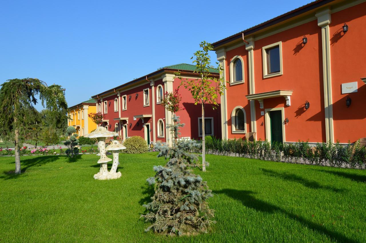 Villas For 4 Or 6 Adults In Therma Village Kranevo Dış mekan fotoğraf